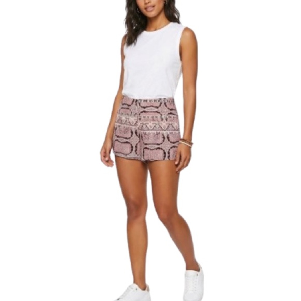 Forever 21 Womens Paisley Bandana Print Shorts Size M Pink Black Zip High Rise